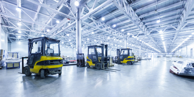 Things You Should Consider When Choosing the Right Industrial Lighting